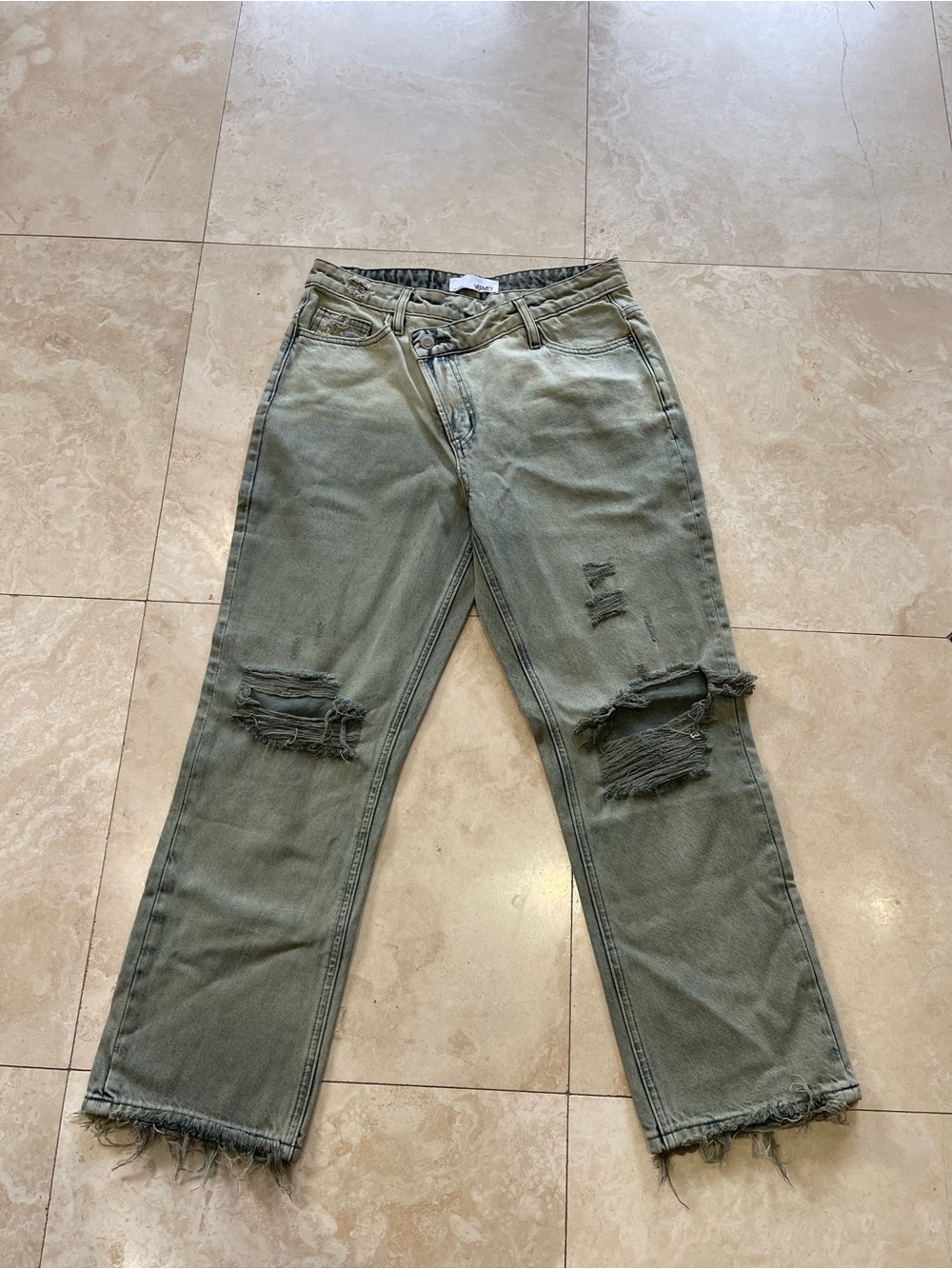 Vervet Womens Green Straight Jeans with Distressed Knees